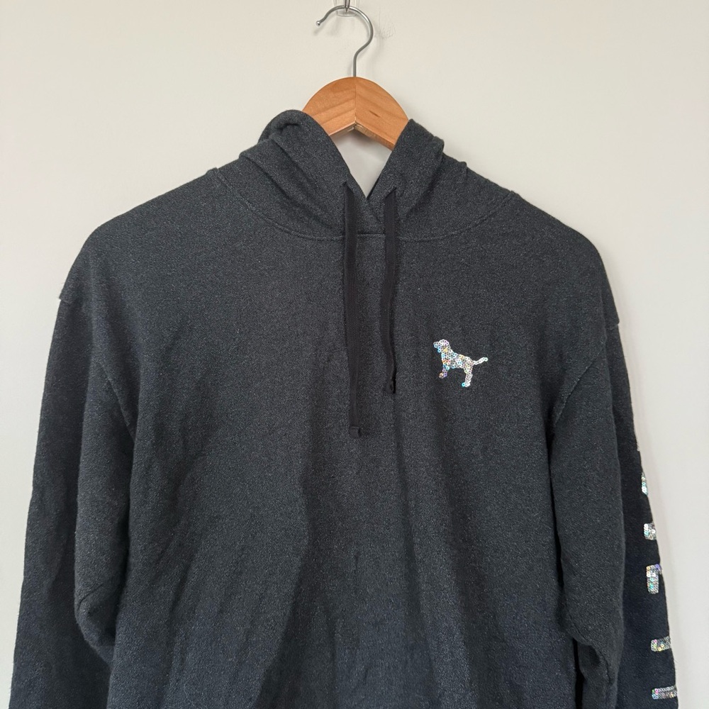 VS Victorias Secret Pink Grey Glittered Chicago Cropped Hoodie Sweatshirt - Picture 5 of 13
